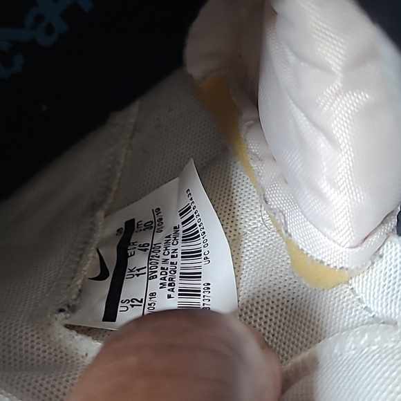 Nike x Sacai Blazer Mid - Picture 11 of 11